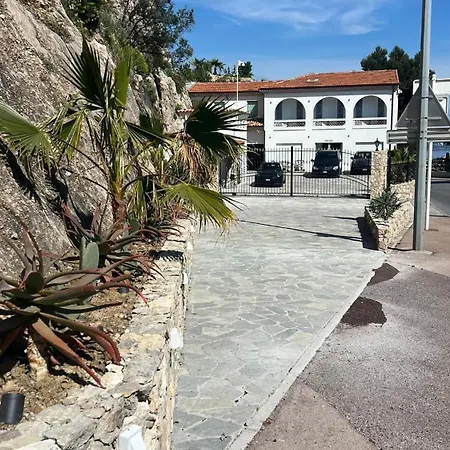 ヴィラ Maison Chez Nous - A 10min De Monaco *
